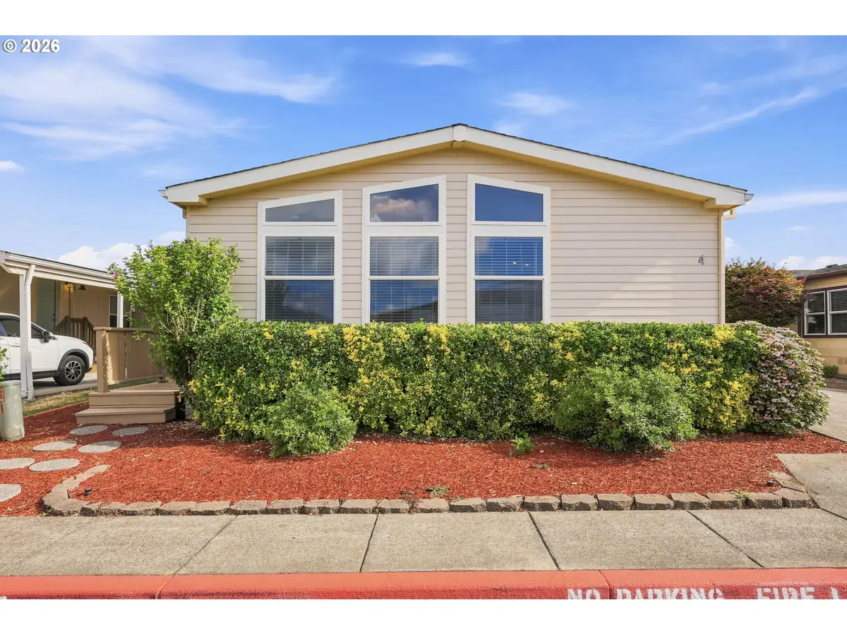 1000 S Mckern Ct #4, Newberg, OR 97132 - #1