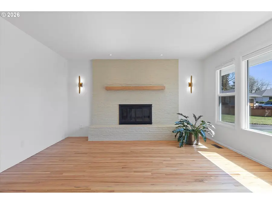 4867 SE Fieldcrest St, Milwaukie, OR 97222 - #3