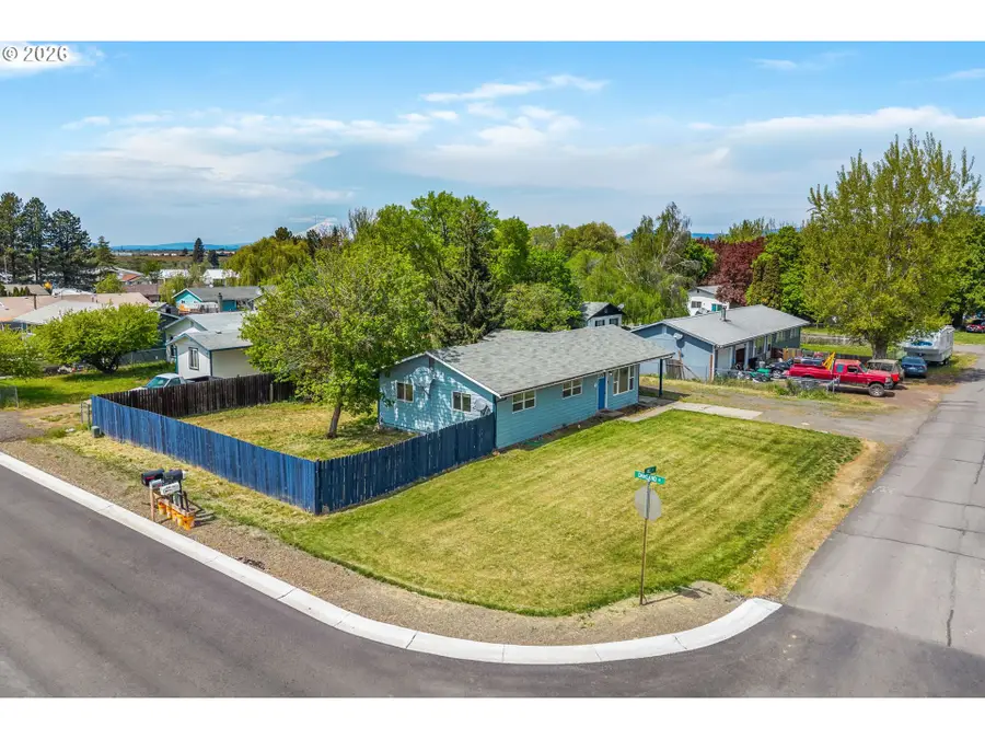 510 S Mill St, Goldendale, WA 98620 - #2
