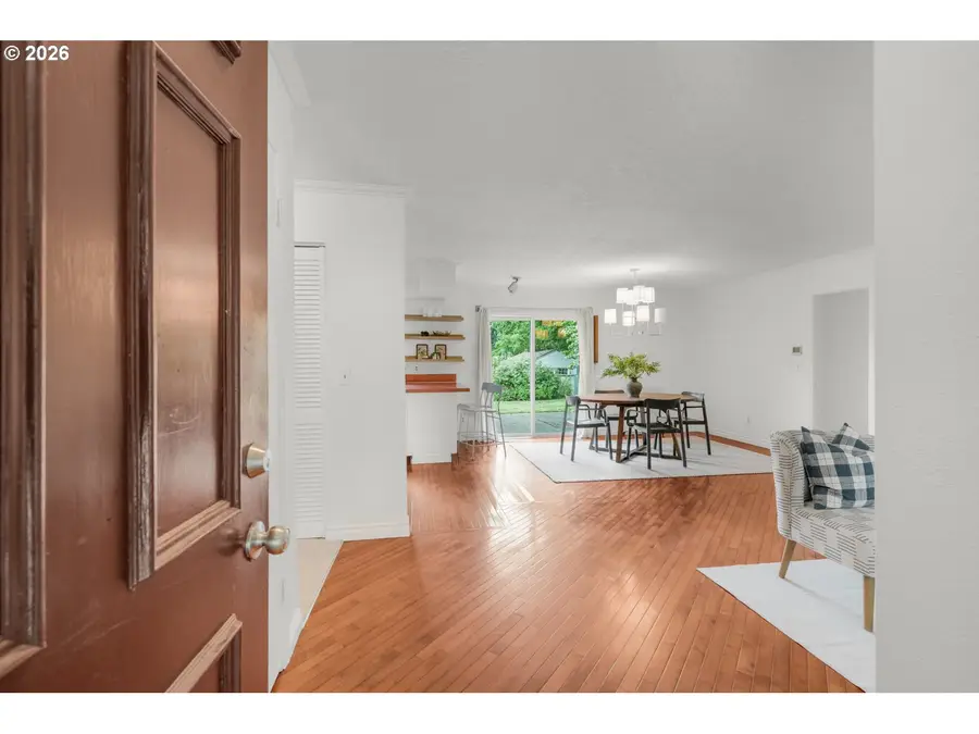 9245 SW 7th Ave, Portland, OR 97219 - #3