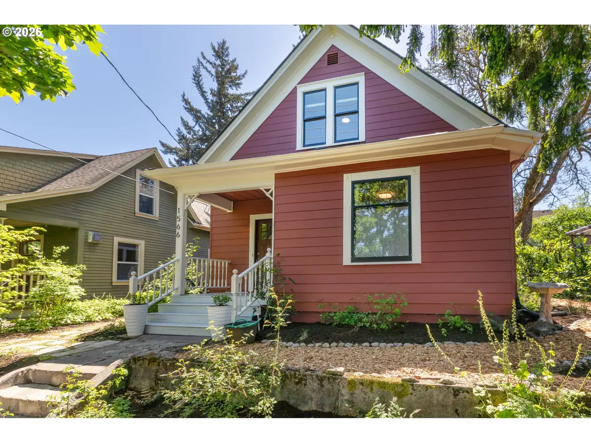1566 SE Linn St, Portland, OR 97202 - #1