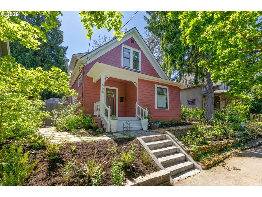 1566 SE Linn St, Portland, OR 97202 - #3