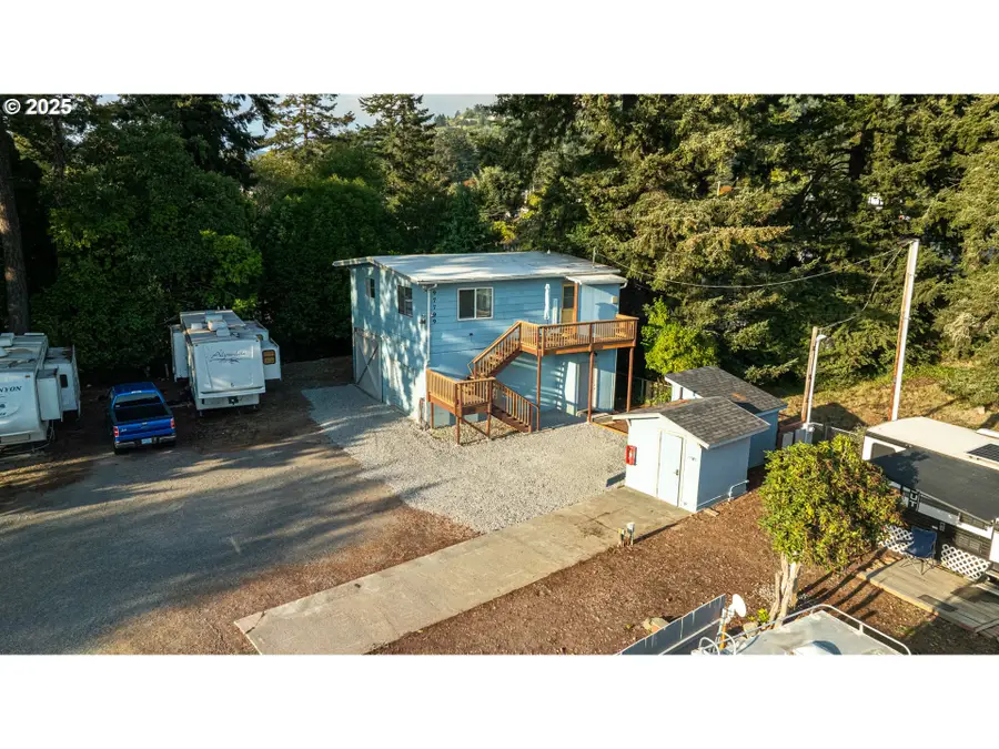 97799 Hanscam Ln, Brookings, OR 97415 - Image #3