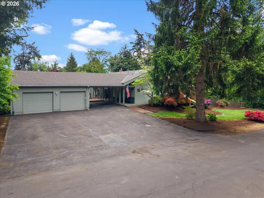 3088 SE Camwal Dr, Hillsboro, OR 97123 - #2