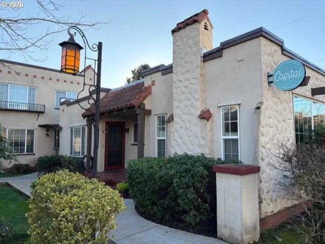 2010 SE Sherman St, Portland, OR 97214 - #3