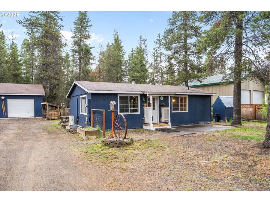 16024 Leona Ln, Sisters Millican, OR 97739 - #3