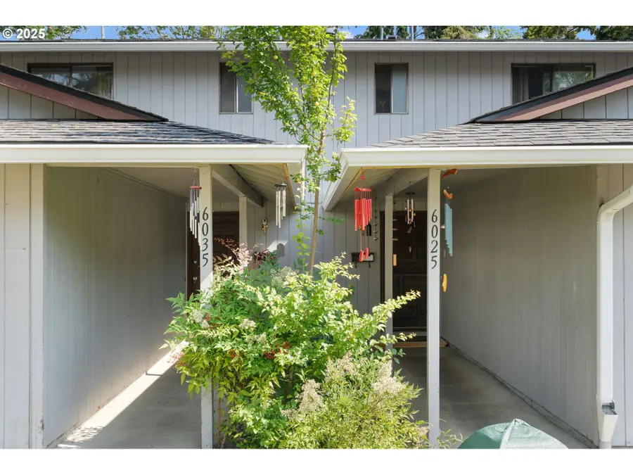 6025 SW Cherryhill Dr, Beaverton, OR 97008 - Image #3