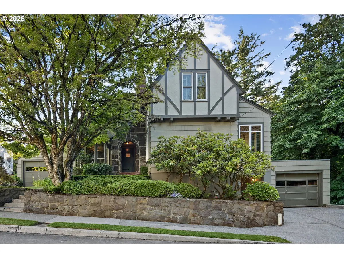 3505 SW Beaverton Ave, Portland, OR 97239 - Image #1