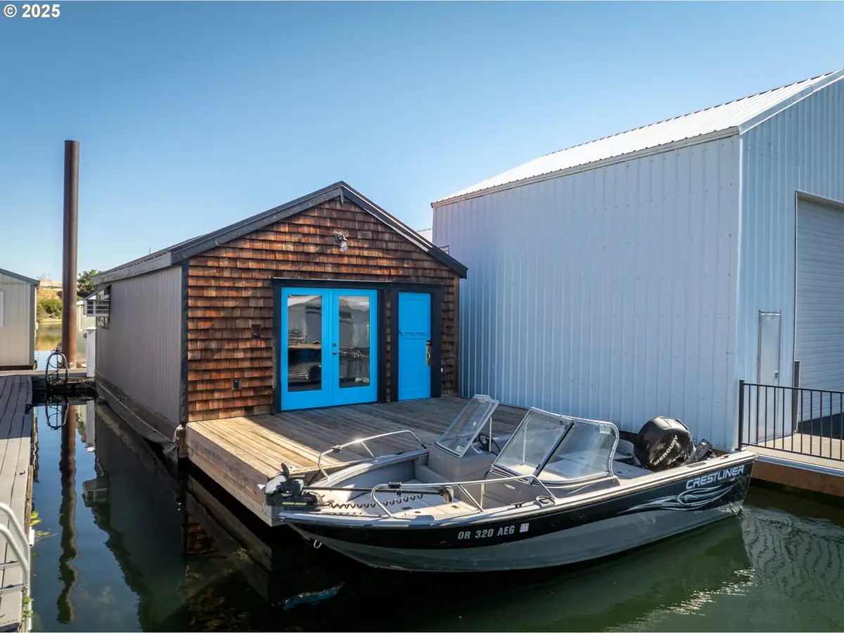 101 N Boat Basin Rd #A-09, The Dalles, OR 97058 - Image #1