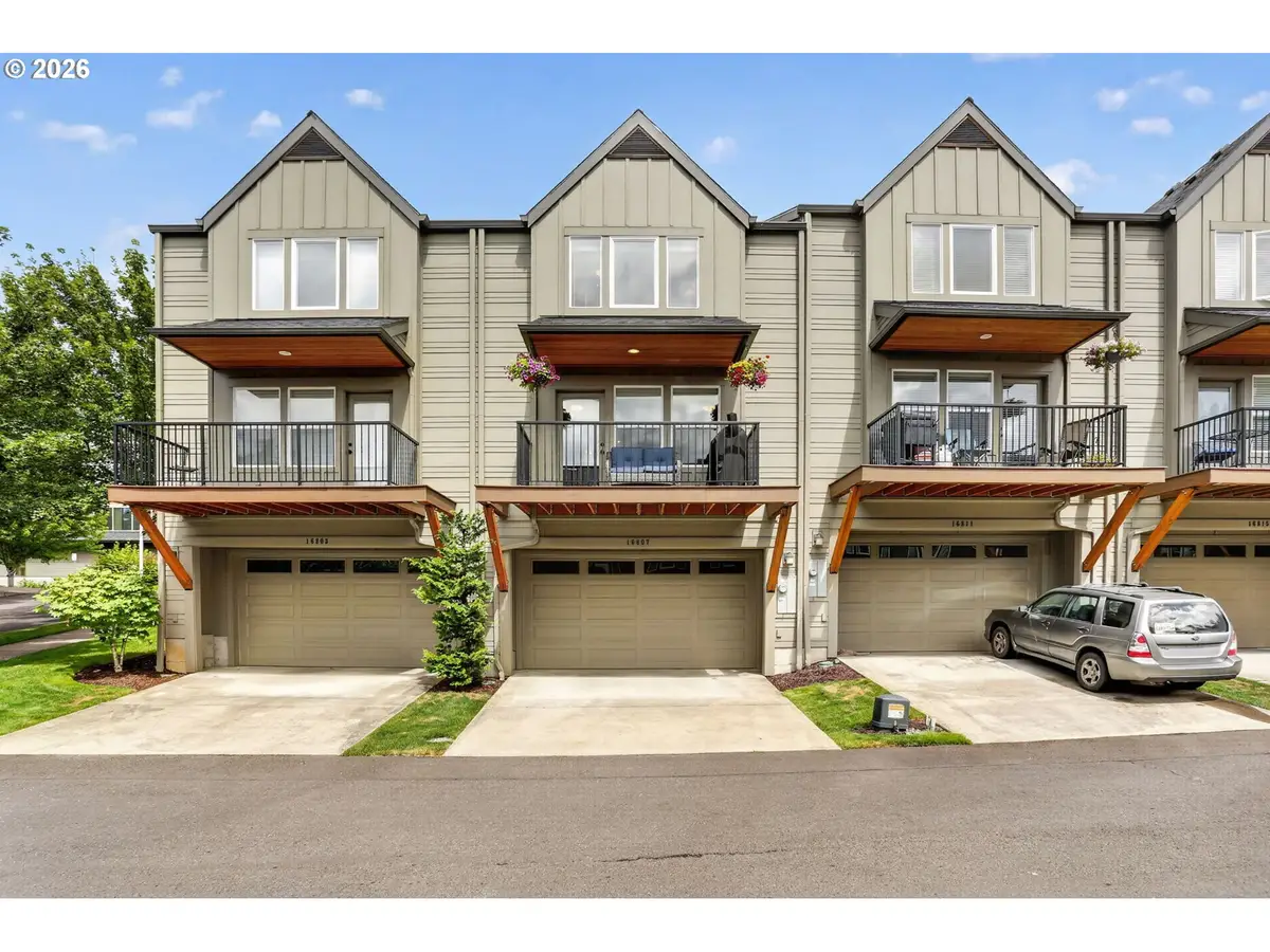 16807 Champion Way, Sandy, OR 97055 - #1