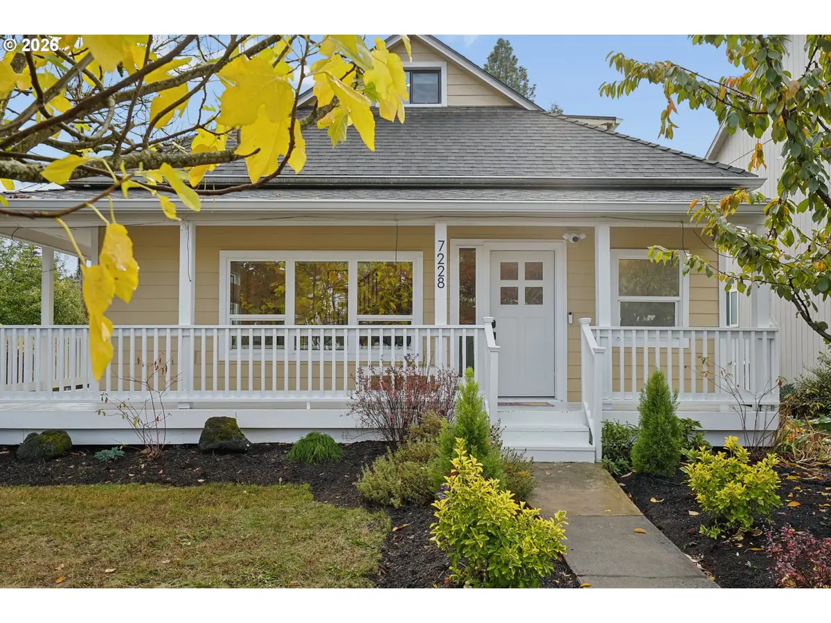 7228 SE Schiller St, Portland, OR 97206 - #1