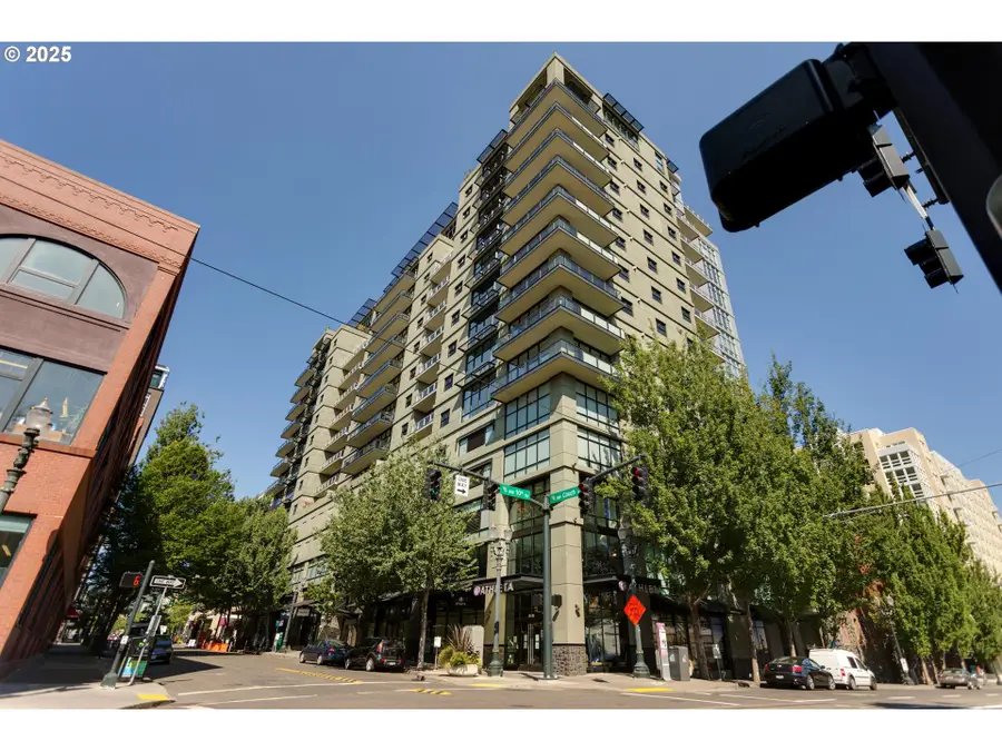 1025 NW Couch St #717, Portland, OR 97209 - Image #3