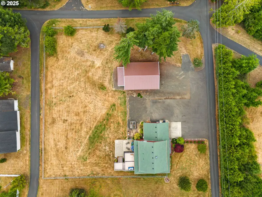 35134 Helligso Ln, Astoria, OR 97103 - Image #2