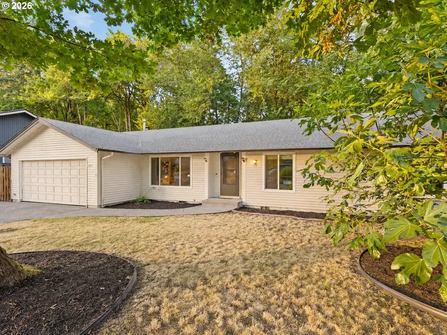 4724 Lamont Ct, Lake Oswego, OR 97035 - #2