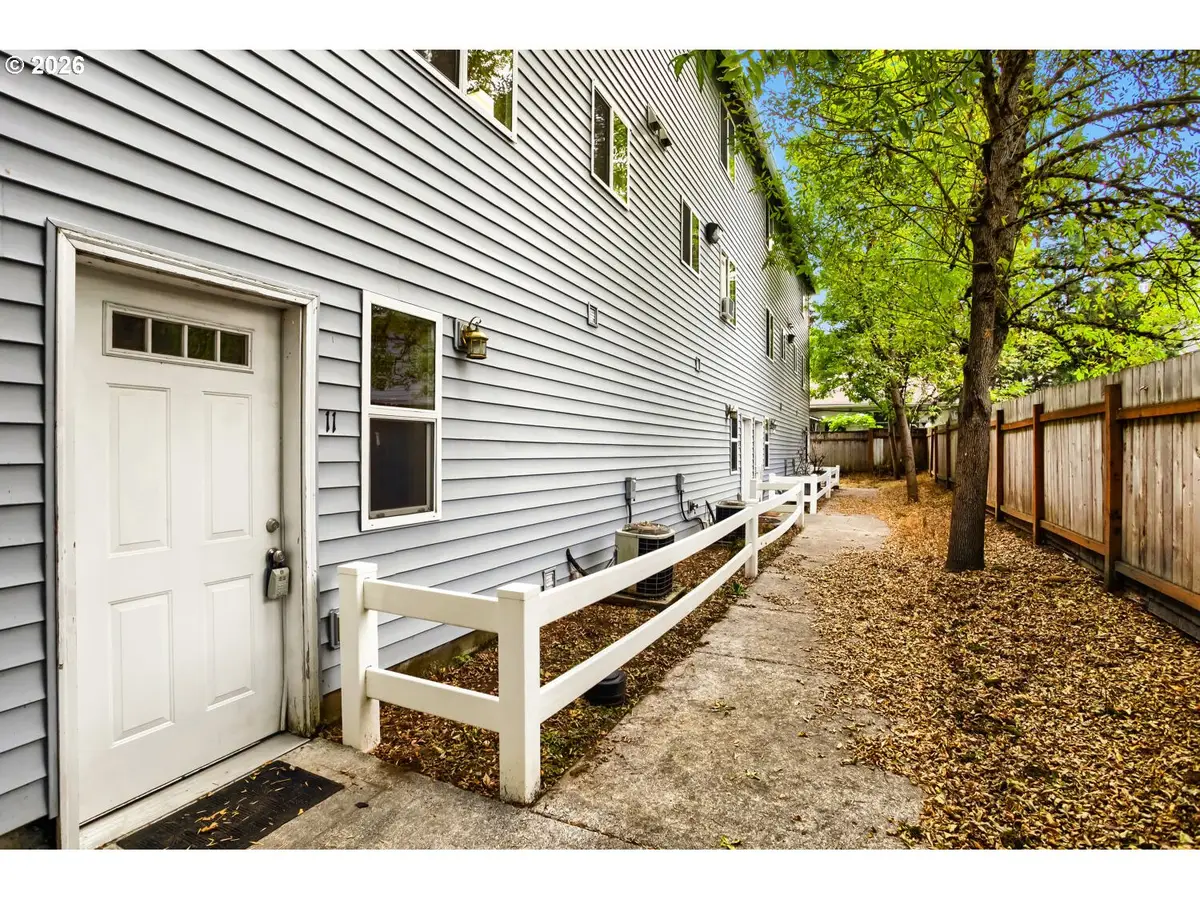 2539 SE 141st Ave #2, Portland, OR 97236 - #1