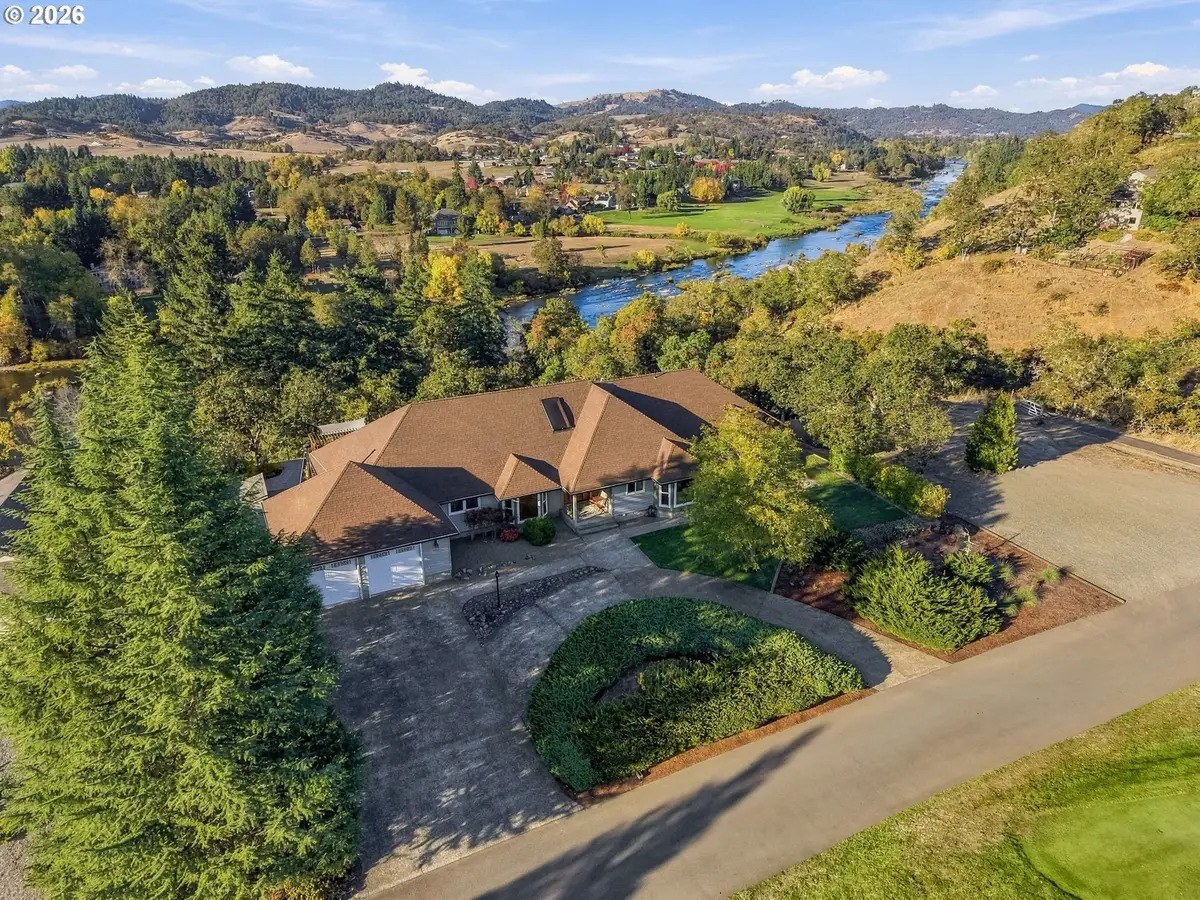 365 Birdie Ln, Roseburg, OR 97471 - #1