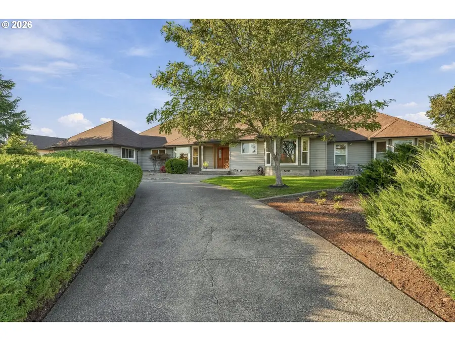 365 Birdie Ln, Roseburg, OR 97471 - #3