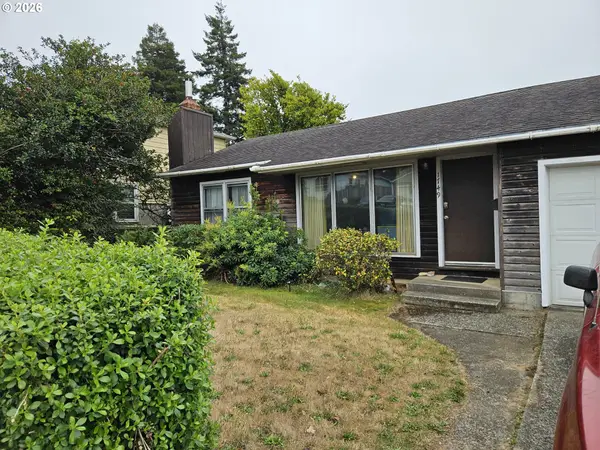 1749 Juniper Ave, CoosBay, OR 97420