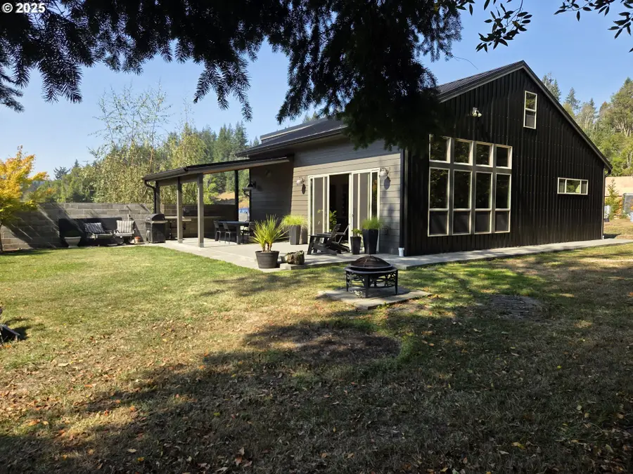 95789 Saunders Creek Rd, Gold Beach, OR 97444 - Image #2