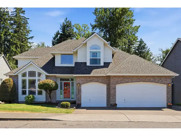 12404 SE Blaine Dr, Clackamas, OR 97015