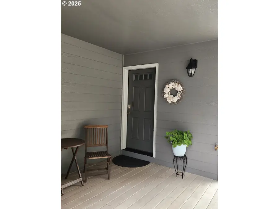 94097 Weber Way, Gold Beach, OR 97444 - Image #3