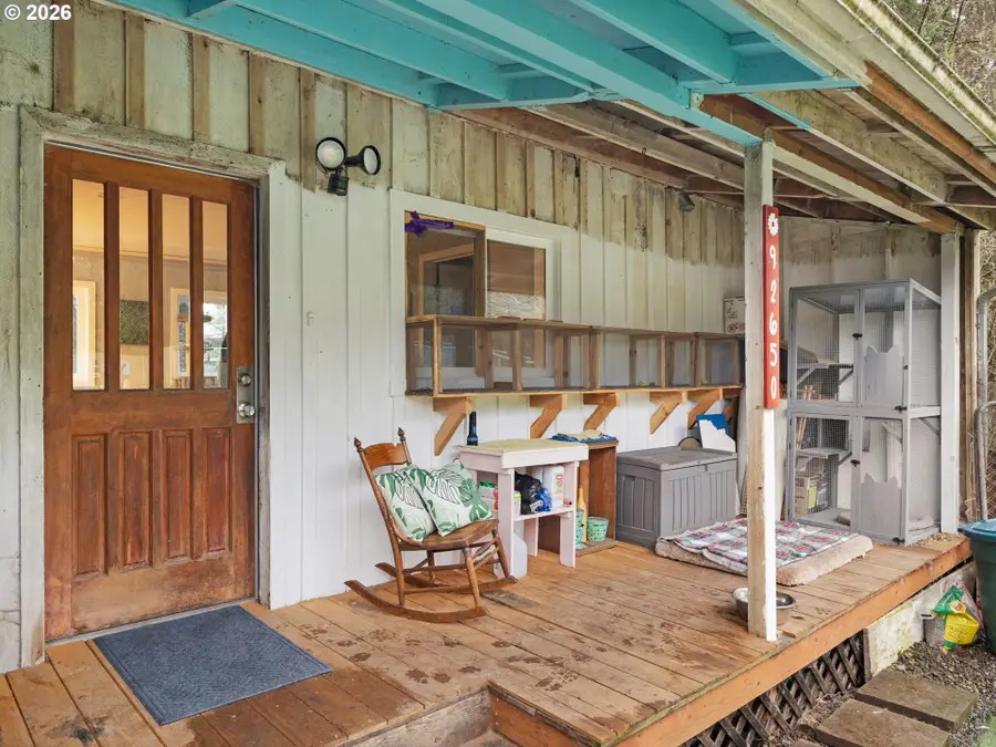 92650 Claremont Rd, Astoria, OR 97103 - Image #2