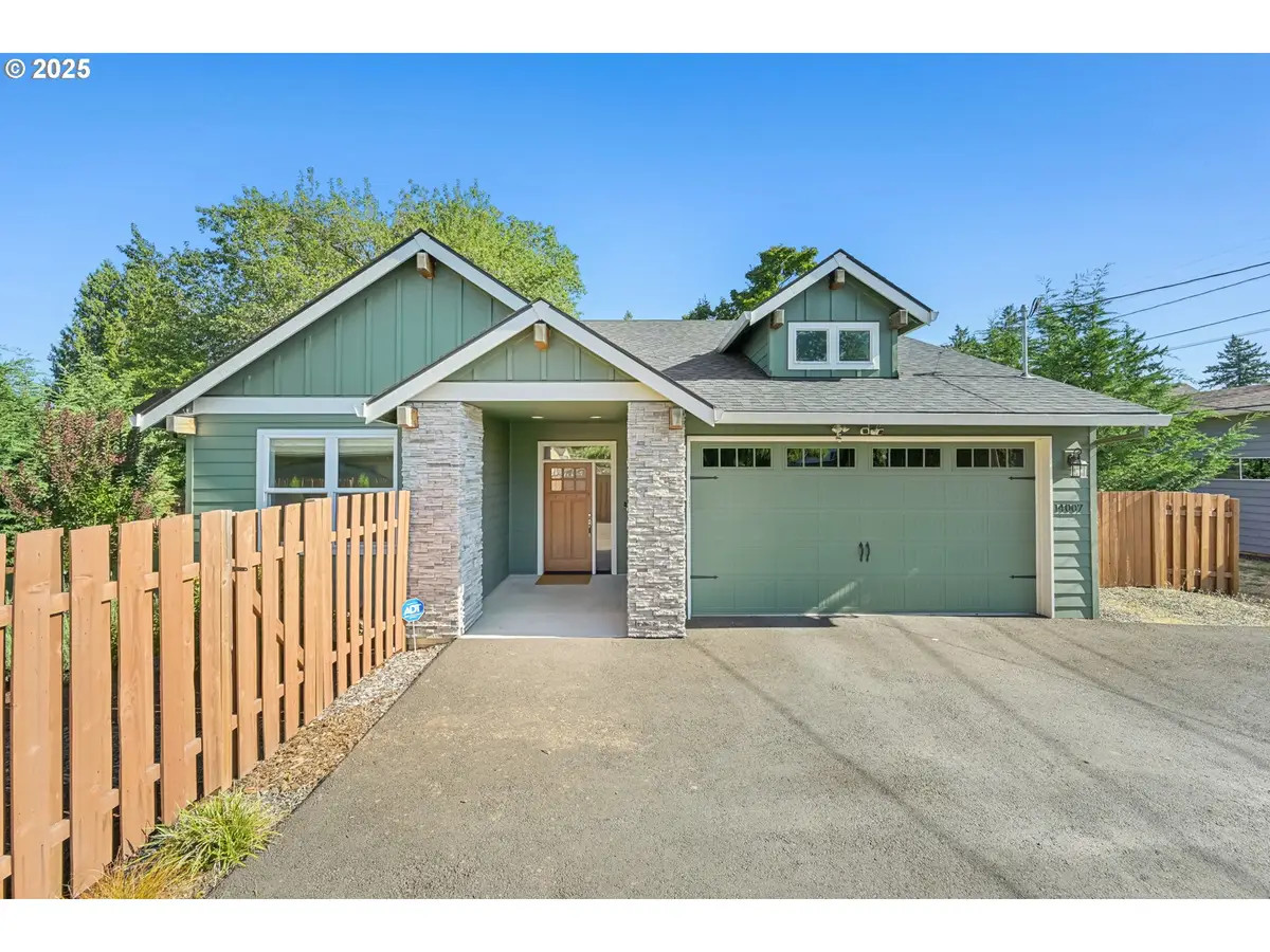 14007 SE Cedar Ave, Milwaukie, OR 97267 - Image #1