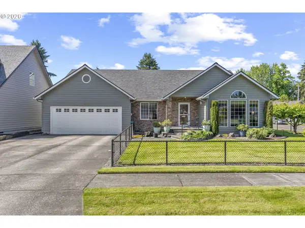 2951 Premiere Pl, Longview, WA 98632