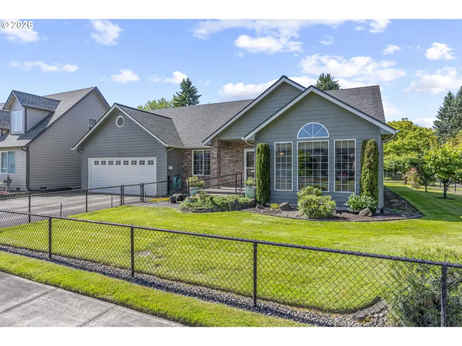 2951 Premiere Pl, Longview, WA 98632 - #3