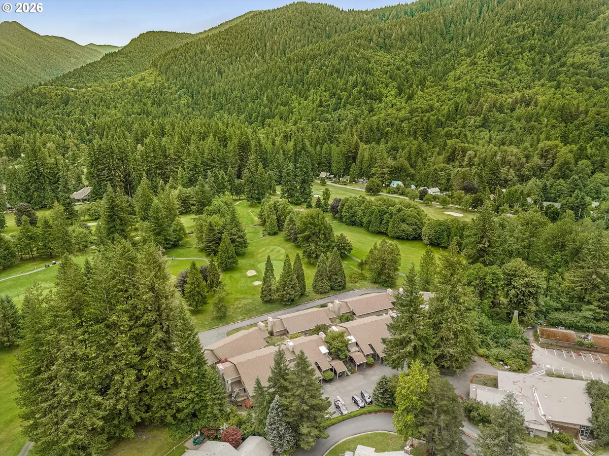 68652 E Bowmans Cir, Welches, OR 97067 - #1