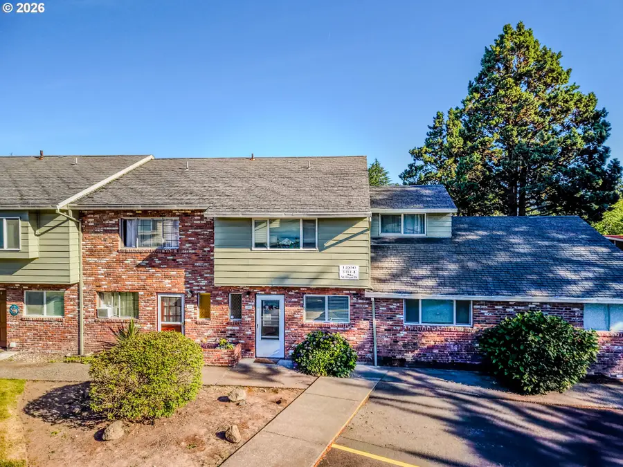 1802 NE Hogan Dr, Gresham, OR 97030 - #3