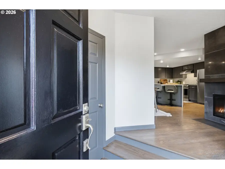 3440 SW Illinois St, Portland, OR 97239 - #2