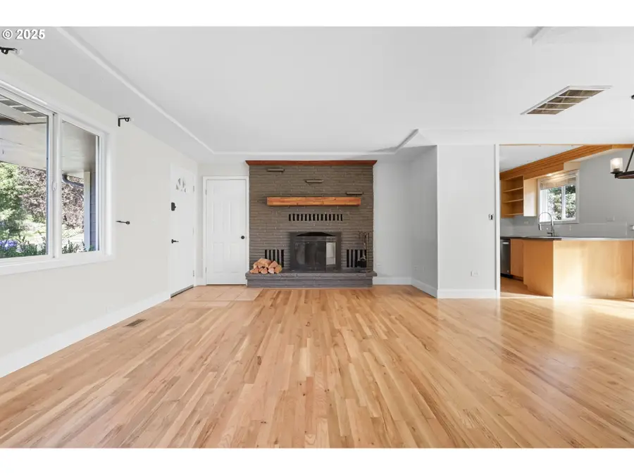 326 SE 154th Ave, Portland, OR 97233 - Image #3