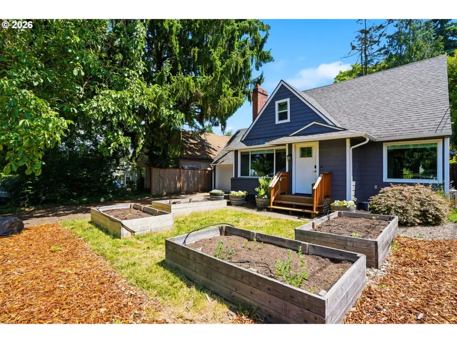 5724 NE 60th Ave, Portland, OR 97218 - #2