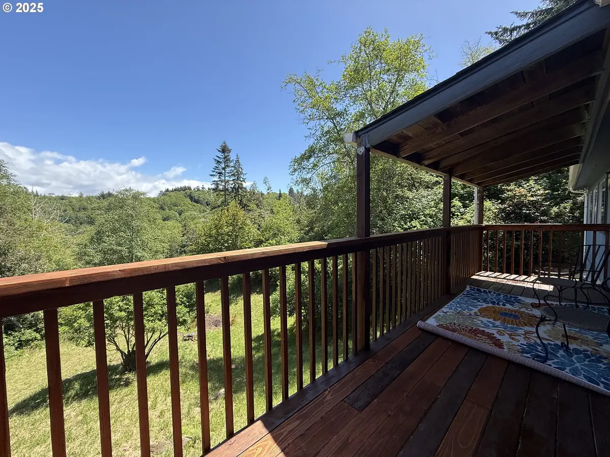 96134 Foxglove Way, Brookings, OR 97415 - Image #1