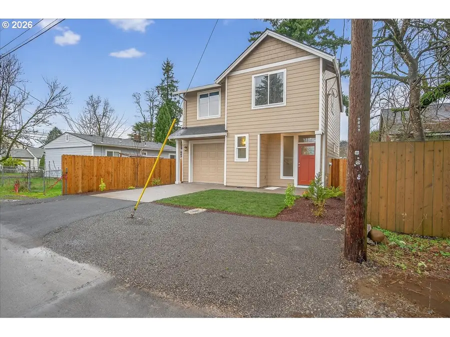 9602 SE 74th Ave, Milwaukie, OR 97222 - Image #3