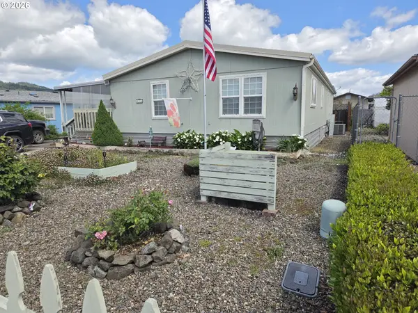 428 S State St, Sutherlin, OR 97479
