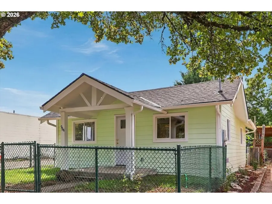 954 NE Norway St, Salem, OR 97301 - #3