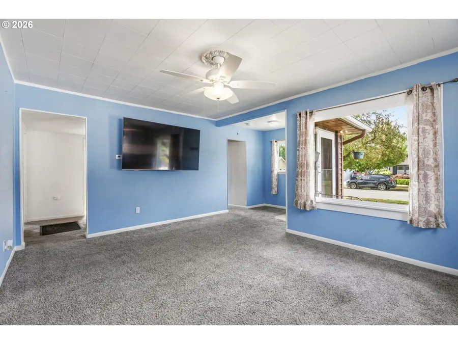 630 20th Ave, Longview, WA 98632 - #2