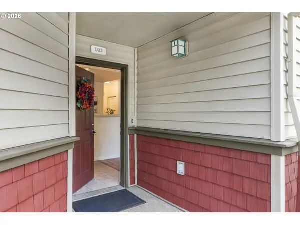 1831 NE 101st Ave #102, Hillsboro, OR 97006