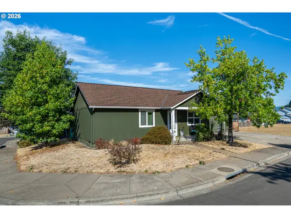 1580 S 60th St, Springfield, OR 97478