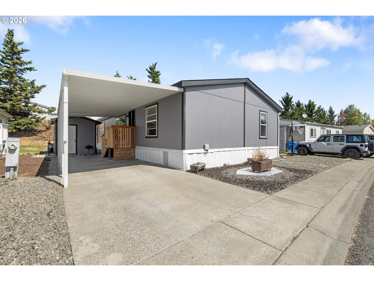 231 Owyhee Ln, Roseburg, OR 97471 - #1