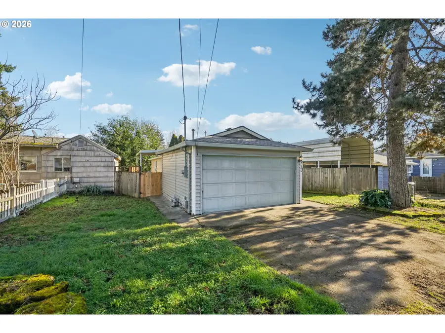 7306 SE 76th Ave, Portland, OR 97206 - Image #2