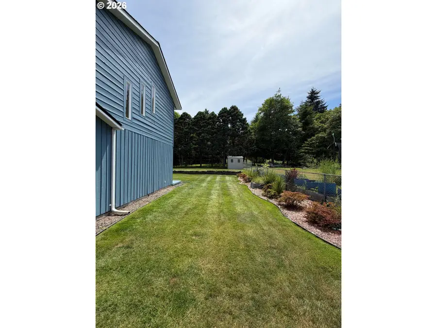 41976 Wickiup Terrace Ln, Astoria, OR 97103 - #3