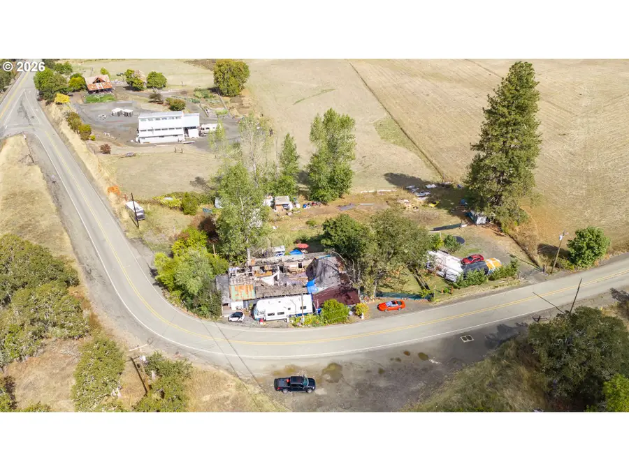 260 S Deer Creek Rd, Roseburg, OR 97470 - #3