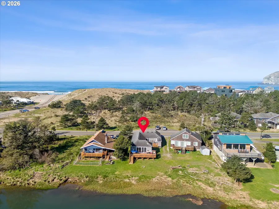 34885 Cape Kiwanda Dr, Pacific City, OR 97135 - #2