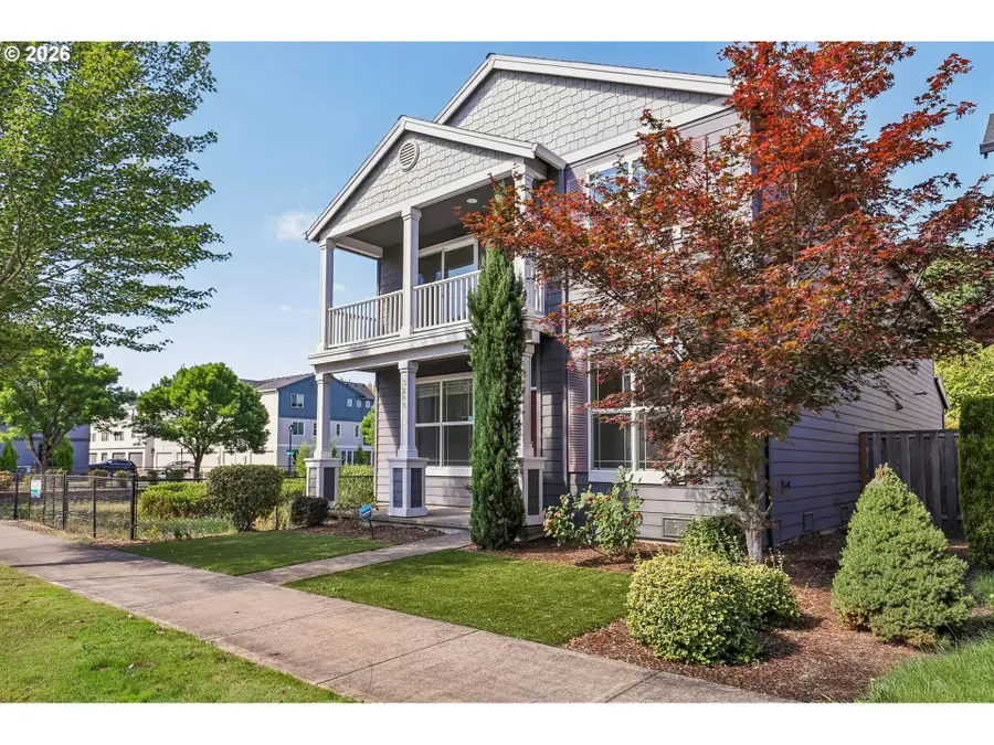 3205 SE White Oak Ave, Hillsboro, OR 97123 - #3