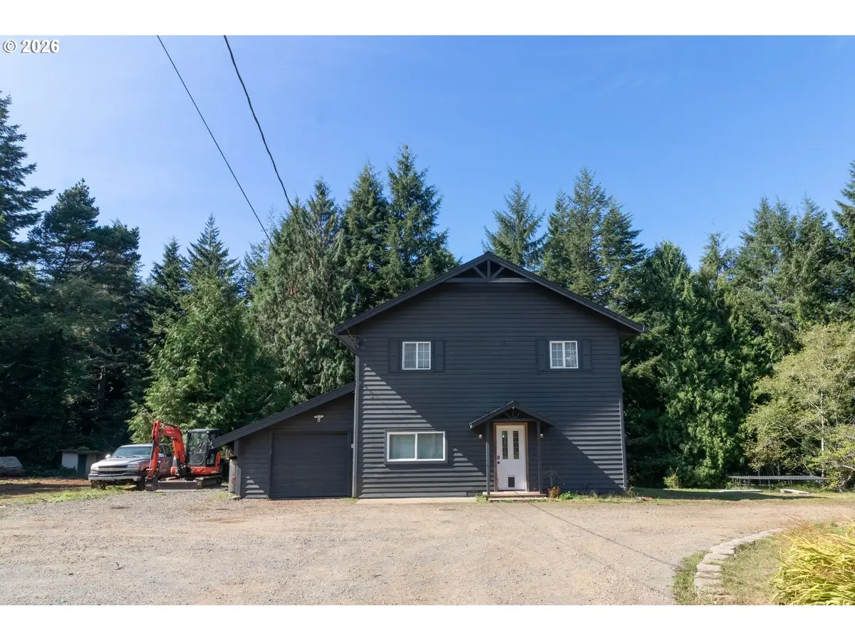 85434 Glenada Rd, Florence, OR 97439 - #1