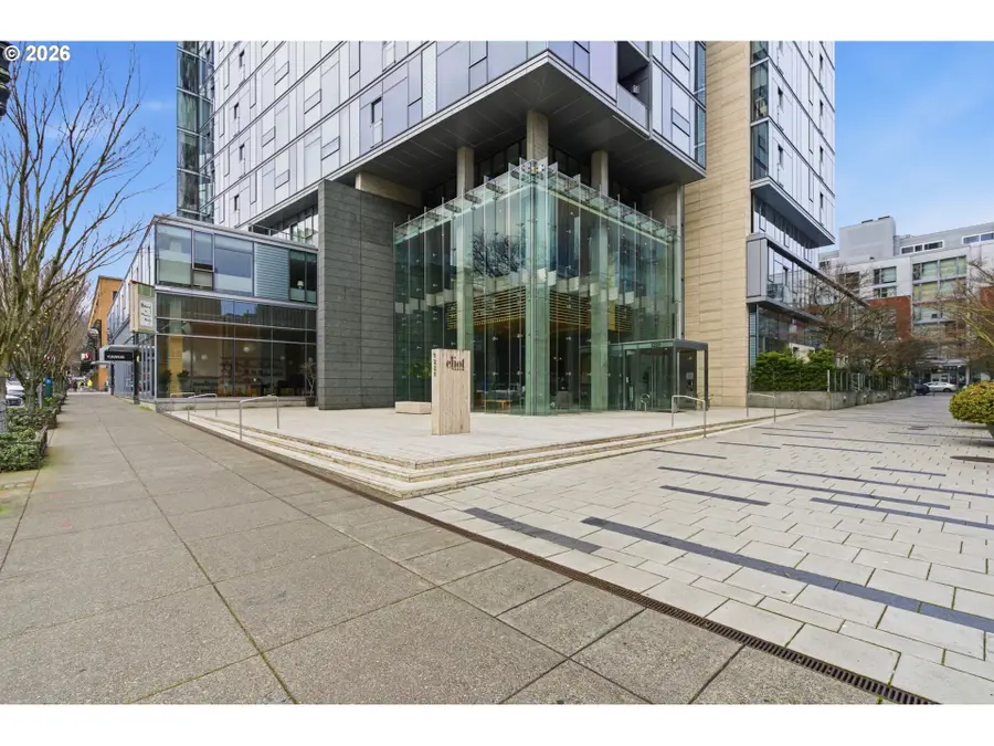 1221 SW 10th Ave #908, Portland, OR 97205 - Image #2