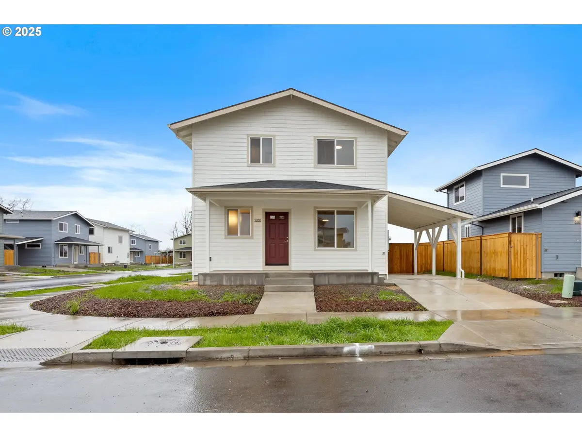 684 St Charles St, Eugene, OR 97402 - Image #1